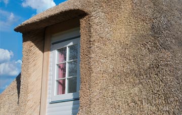 Smithy Lane Ends thatch roof disadvantages